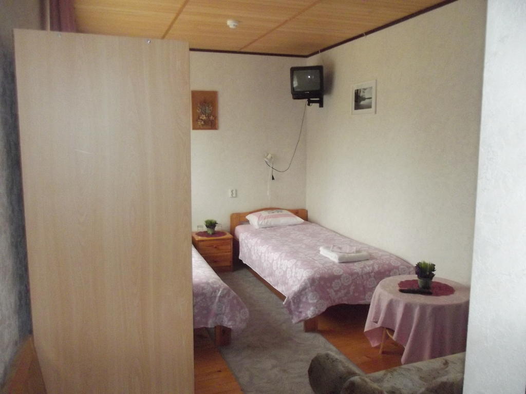 Kure Guesthouse Rahinge Exteriér fotografie